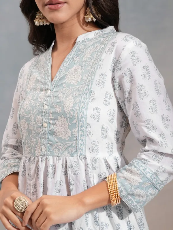Women Kurta Trousers