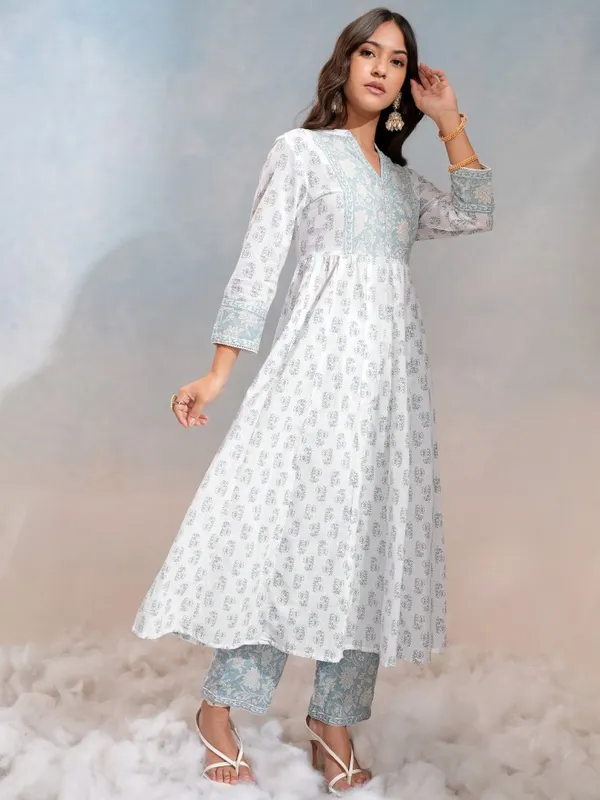 Women Kurta Trousers
