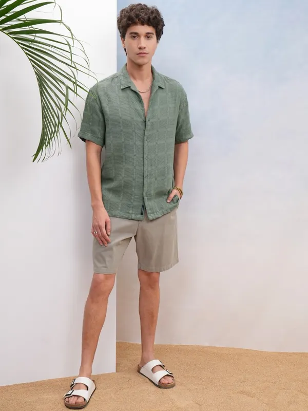 Highlander Men Olive Textured Relaxed Fit Casual Shirt
