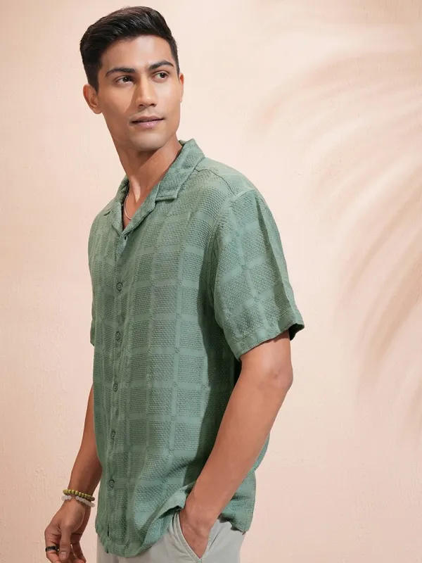 Highlander Men Olive Textured Relaxed Fit Casual Shirt
