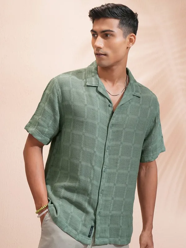 Highlander Men Olive Textured Relaxed Fit Casual Shirt