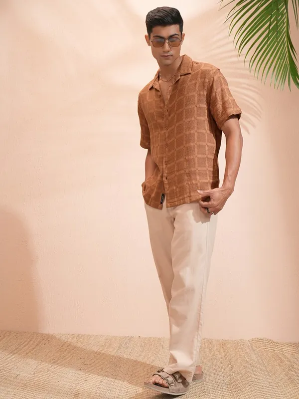Highlander Men Brown Textured Relaxed Fit Casual Shirt