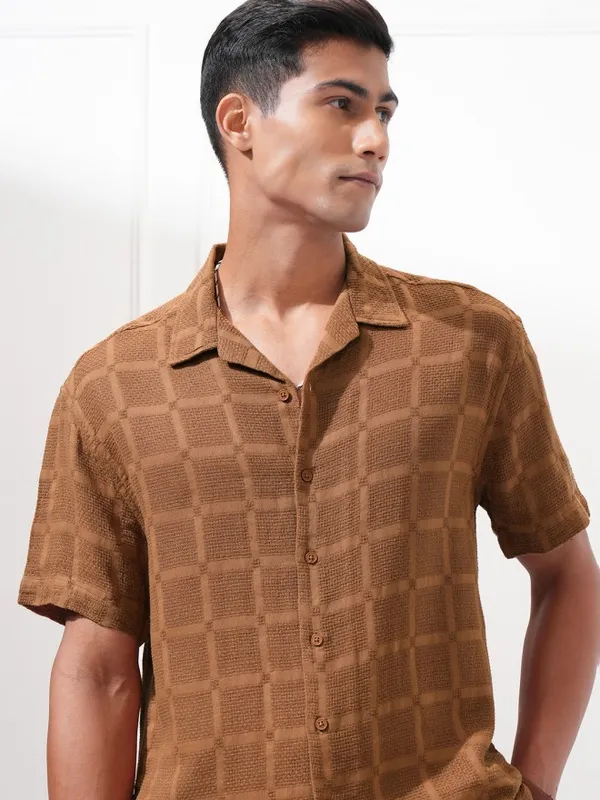 Highlander Men Brown Textured Relaxed Fit Casual Shirt