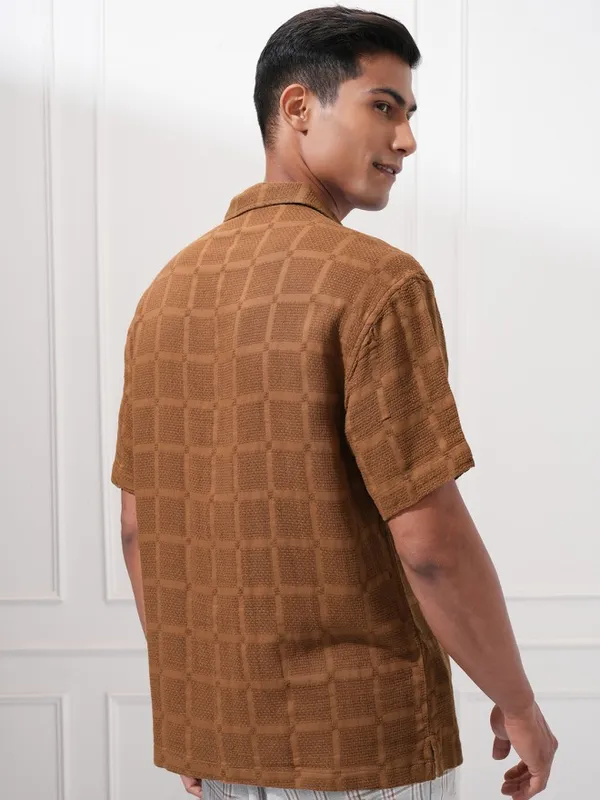 Highlander Men Brown Textured Relaxed Fit Casual Shirt