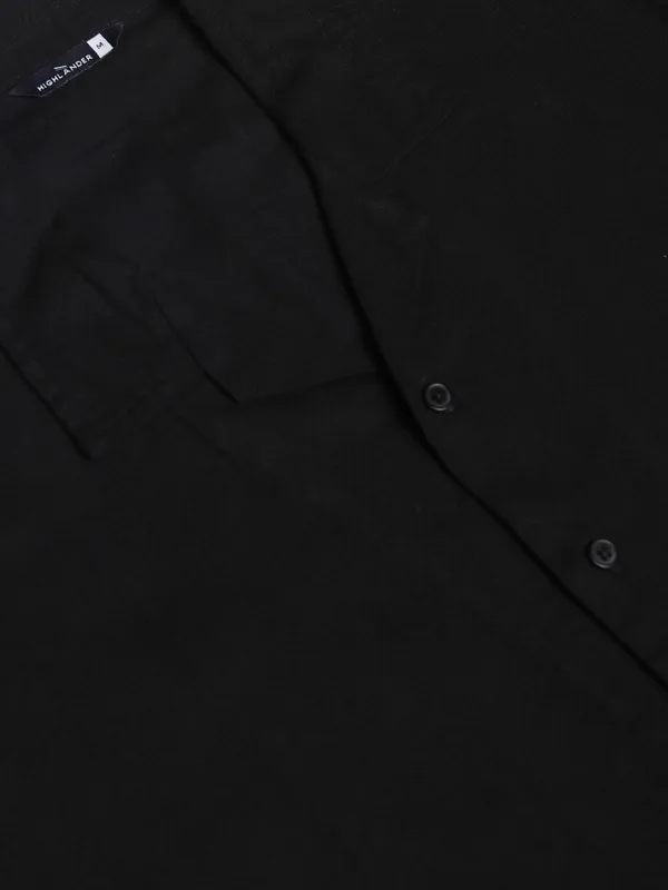 Highlander Men Black Textured Relaxed Fit Casual Shirt