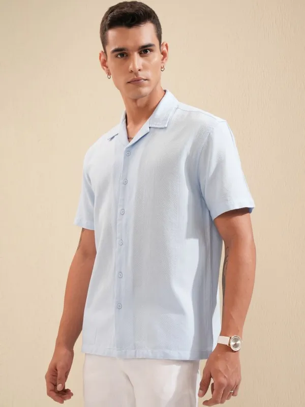 Highlander Men Blue Textured Relaxed Fit Casual Shirt