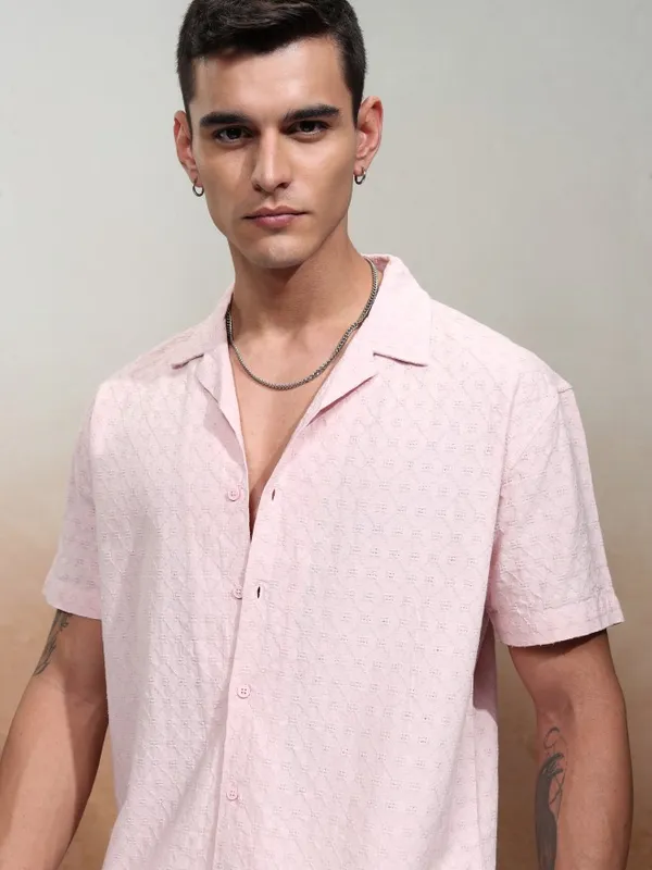 Highlander Men Pink Textured Relaxed Fit Casual Shirt