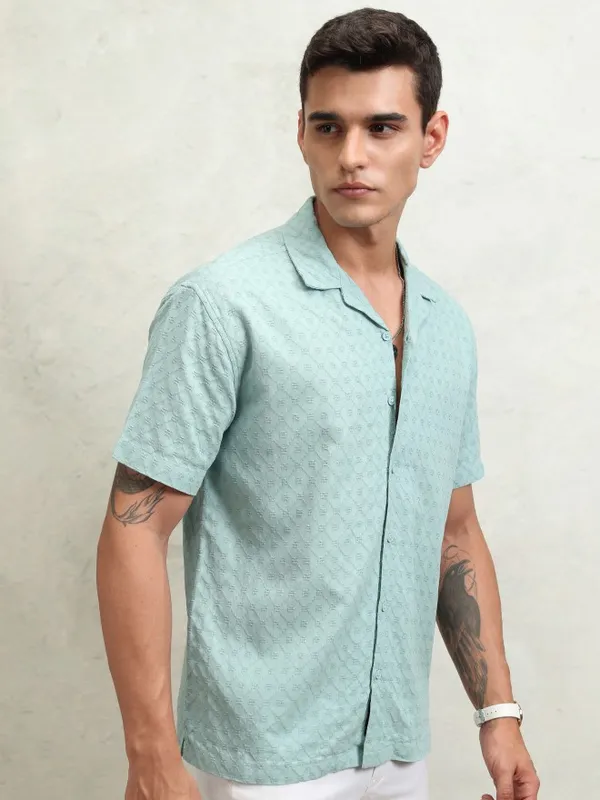 Highlander Men Green Textured Relaxed Fit Casual Shirt