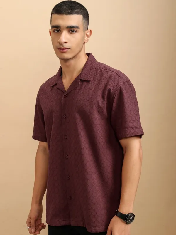Highlander Men Burgundy Textured Relaxed Fit Casual Shirt