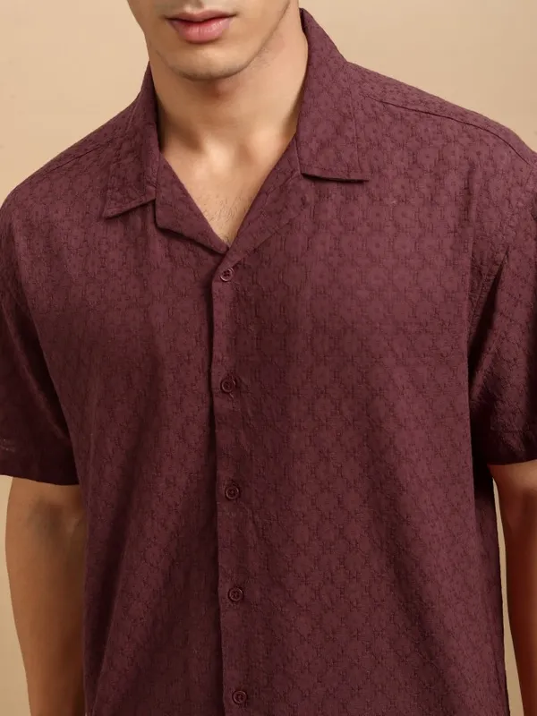 Highlander Men Burgundy Textured Relaxed Fit Casual Shirt