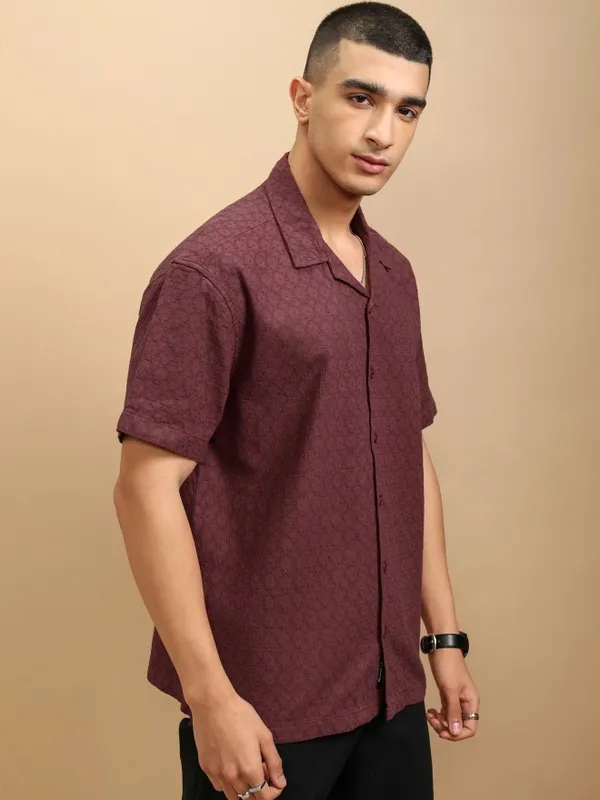 Highlander Men Burgundy Textured Relaxed Fit Casual Shirt