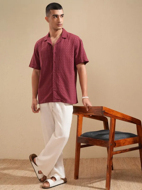Highlander Men Maroon Textured Relaxed Fit Casual Shirt