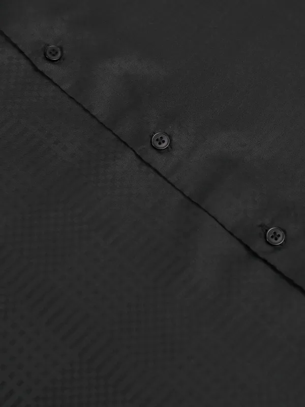 Highlander Men Black Textured Slim Fit Casual Shirt