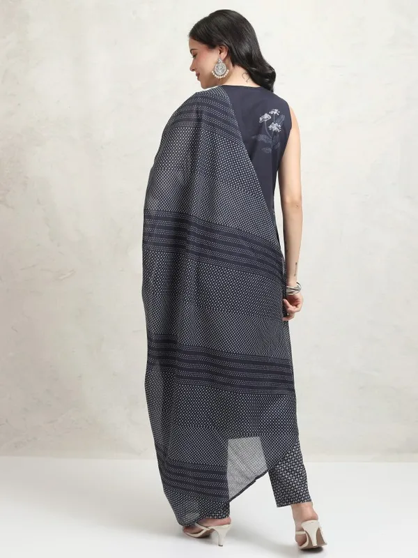 Vishudh Women Navy Blue Printed Kurta With Trousers And Dupatta