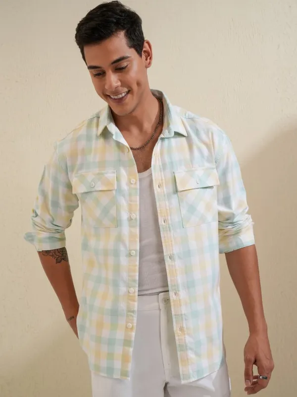 Locomotive Men Green Checked Relaxed Fit Casual Shirt