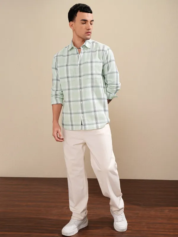 Highlander Men Green Checked Relaxed Fit Casual Shirt