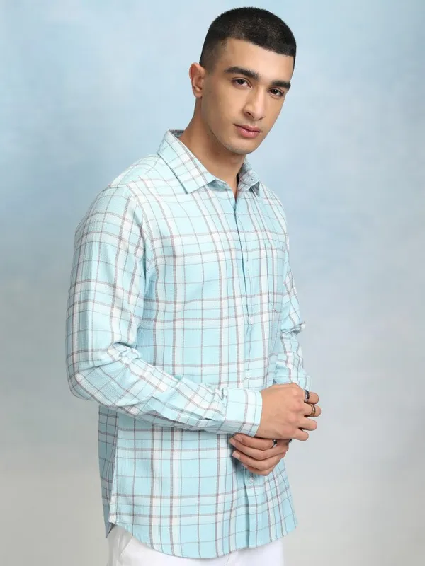 Highlader Men Blue Checked Regular Fit Casual Shirt