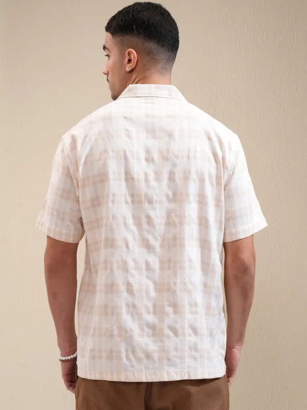 Locomotive Men Beige Checked Relaxed Fit Casual Shirt