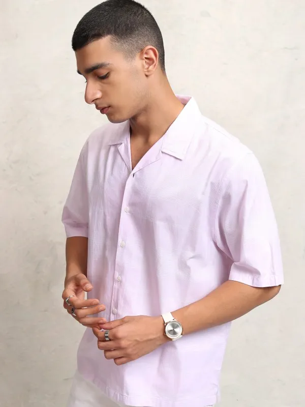Highlander Men Pink Checked Relaxed Fit Casual Shirt