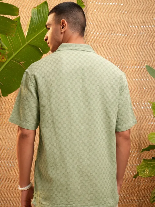 Highlander Men Green Self Design Relaxed Fit Casual Shirt