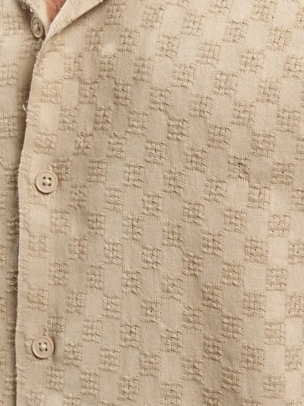 Highlander Men Beige Textured Relaxed Fit Casual Shirt