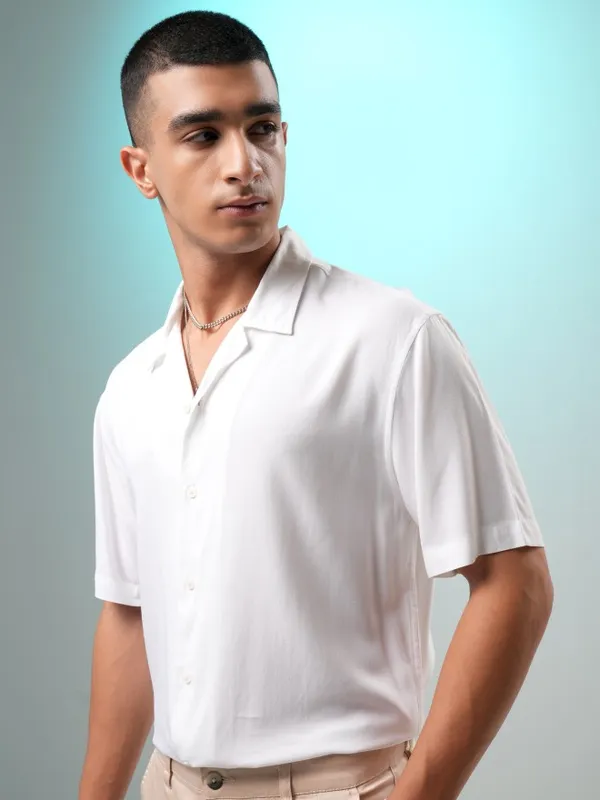 Ketch Men White Solid Relaxed Fit Casual Shirt
