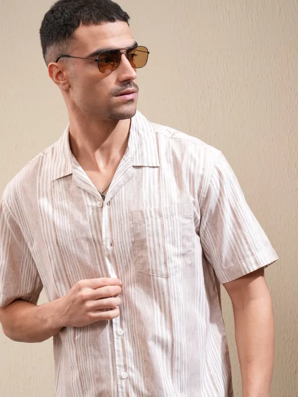 Locomotive Men Beige Striped Relaxed Fit Casual Shirt