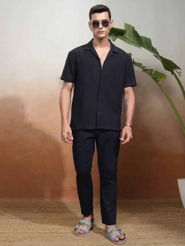 Highlander Men Navy Blue Textured Relaxed Fit Casual Shirt