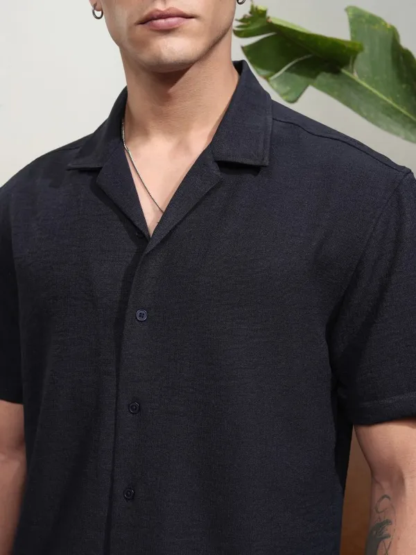 Highlander Men Navy Blue Textured Relaxed Fit Casual Shirt