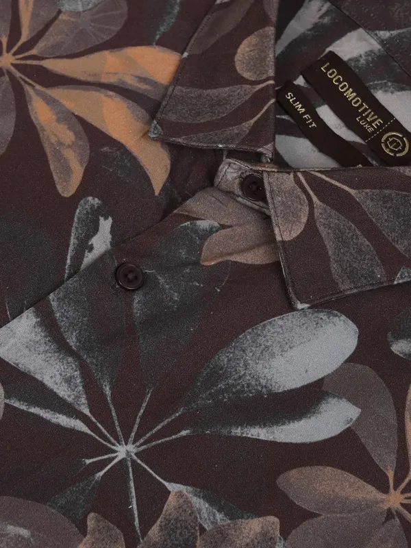 Locomotive Premium Men Grey Printed Day Occasion Shirt