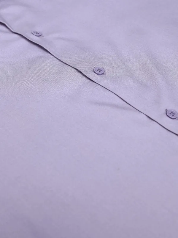 Highlander Men Lavender Solid Relaxed Fit Casual Shirt