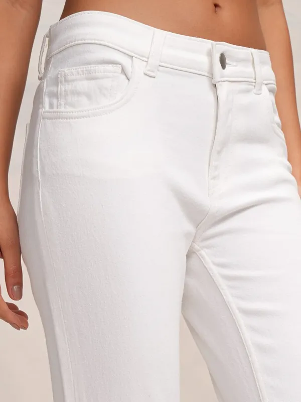 Tokyo Talkies Women White Slim Fit Stretchable Jeans