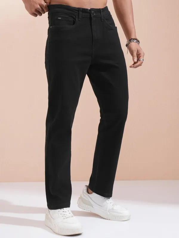 Highlander Men Black Straight Fit Stretchable Jeans