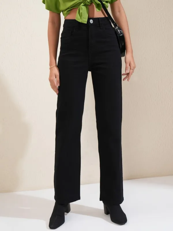 Tokyo Talkies Women Black Straight Fit Stretchable Jeans