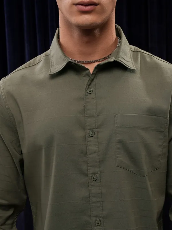 Men Regular Fit Casual Shirt