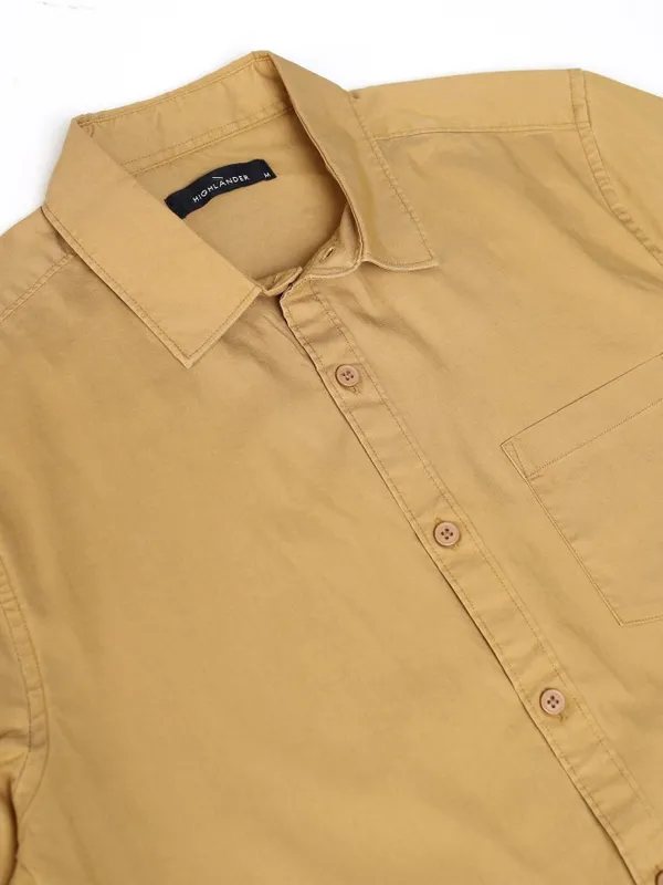 Highlander Men Mustard Solid Regular Fit Casual Shirt