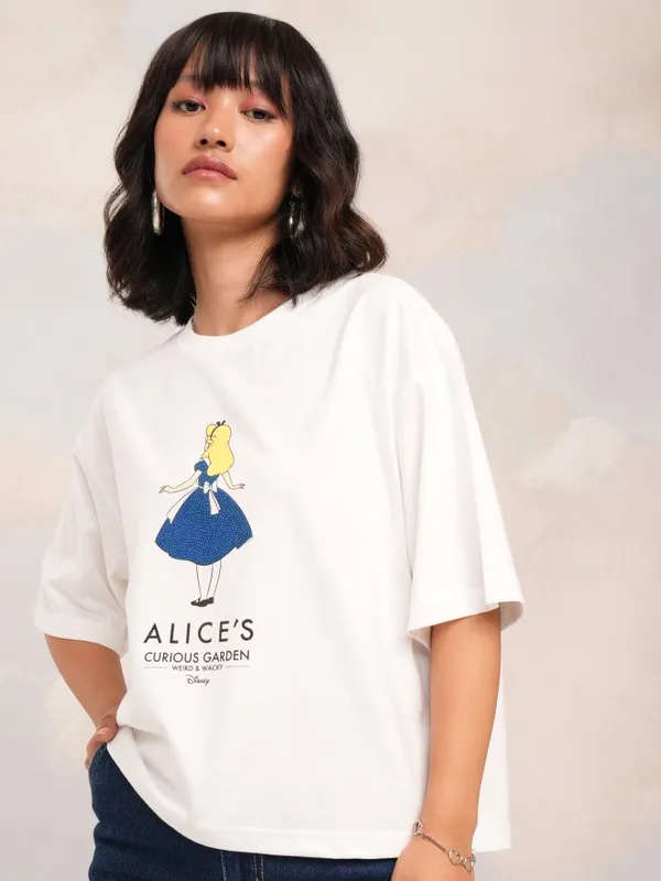 Disney By Tokyo Talkies Women White Alice Printed Round Neck Boxy Fit T-Shirt