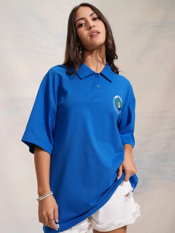 Disney By Tokyo Talkies Women Blue Winnie The Pooh Printed Polo Collar Oversized Fit T-Shirt