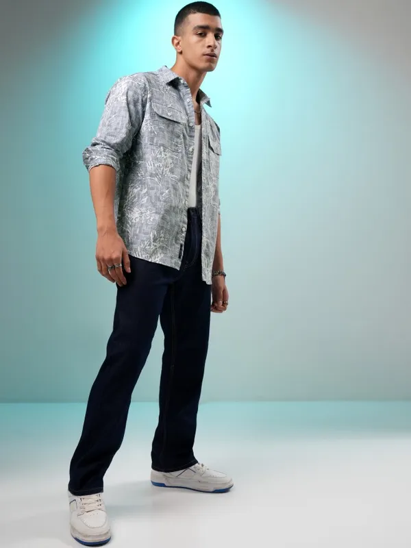 Highlander Men Blue Printed Relaxed Fit Casual Shirt