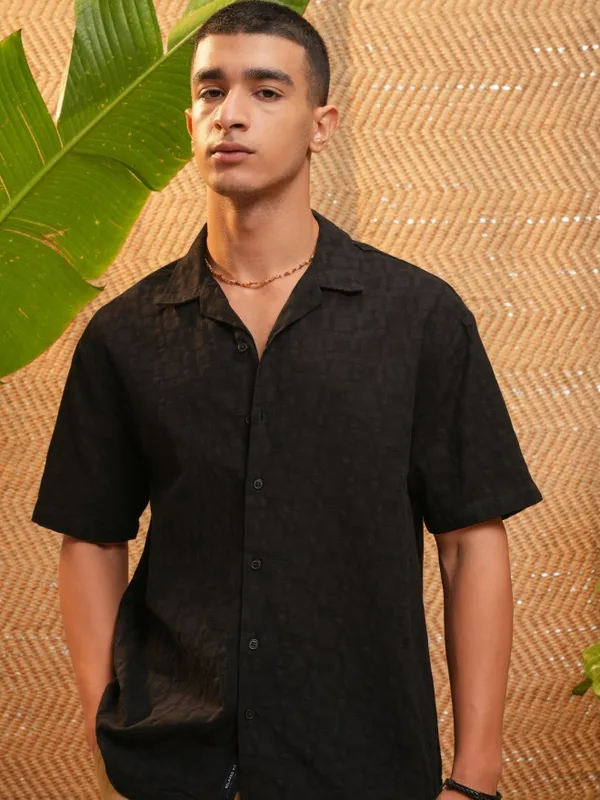 Highlander Men Black Textured Relaxed Fit Casual Shirt