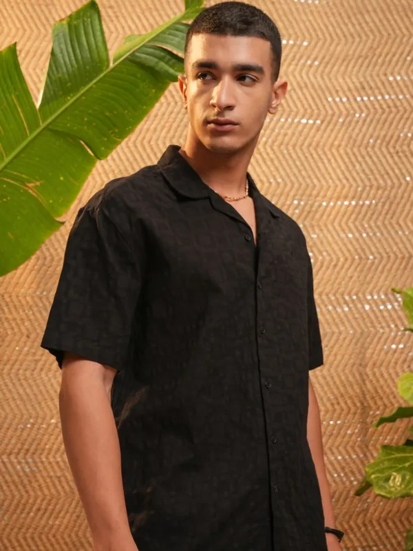 Highlander Men Black Textured Relaxed Fit Casual Shirt