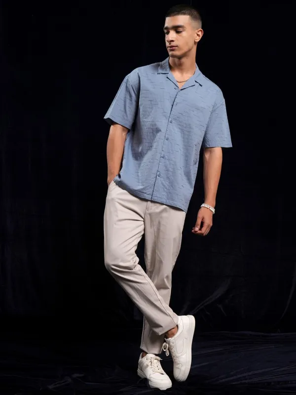 Highlander Men Blue Self Design Relaxed Fit Casual Shirt