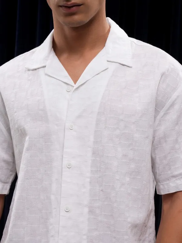 Highlander Men White Self Design Relaxed Fit Casual Shirt