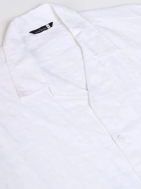 Highlander Men White Self Design Relaxed Fit Casual Shirt