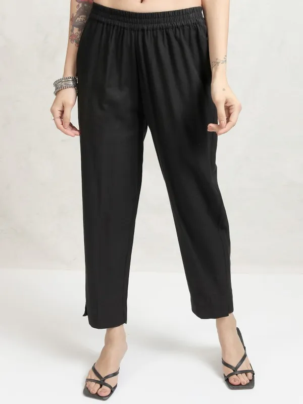 Vishudh Women Black Embroidered Kurta With Trousers