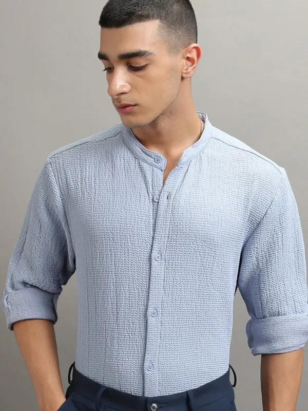 Highlander Men Blue Textured Regular Fit Casual Shirt