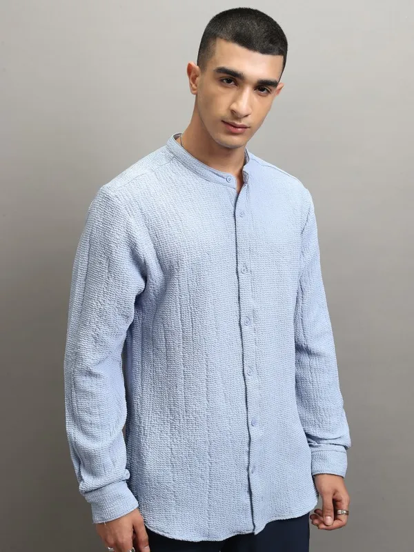 Highlander Men Blue Textured Regular Fit Casual Shirt