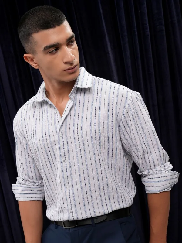 Highlander Men Grey Striped Relaxed Fit Casual Shirt