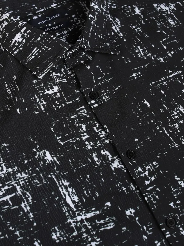 Highlander Men Black Printed Relaxed Fit Casual Shirt