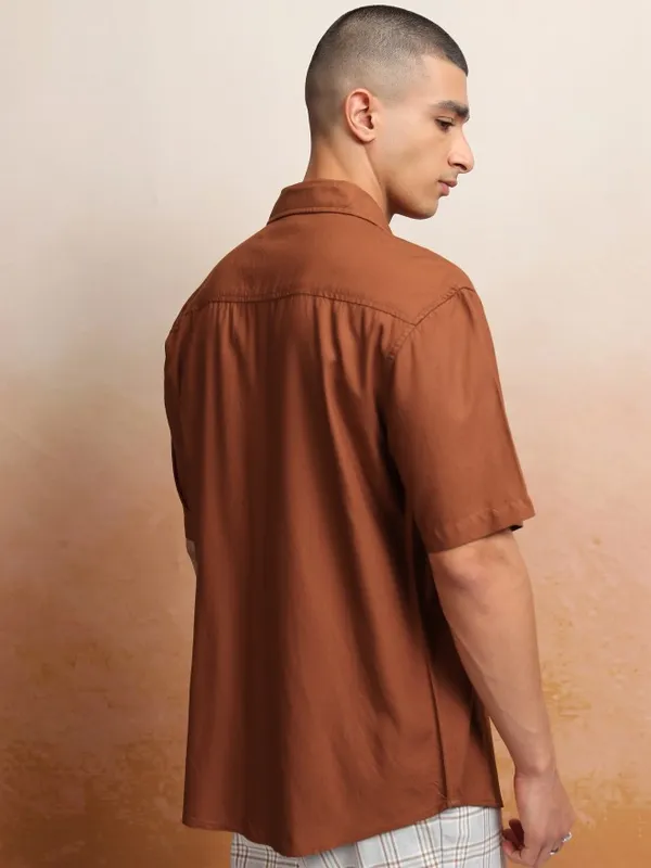 Highlander Men Terracotta Textured Relaxed Fit Casual Shirt